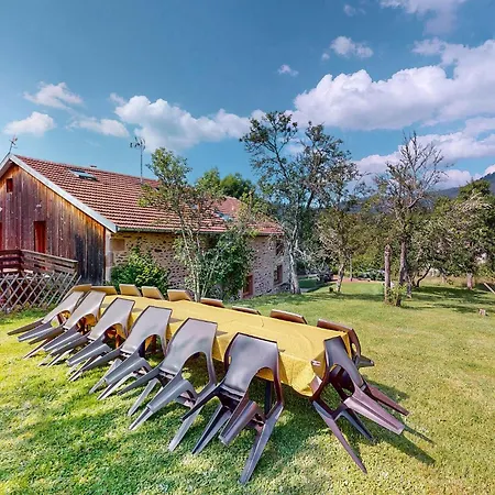 Casa vacanze Lovely Home In Taintrux With Wifi *